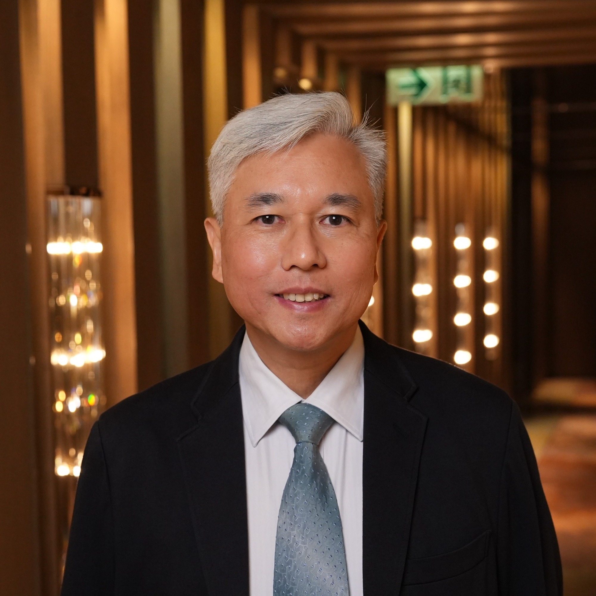 Dr. Clarence Hung headshot